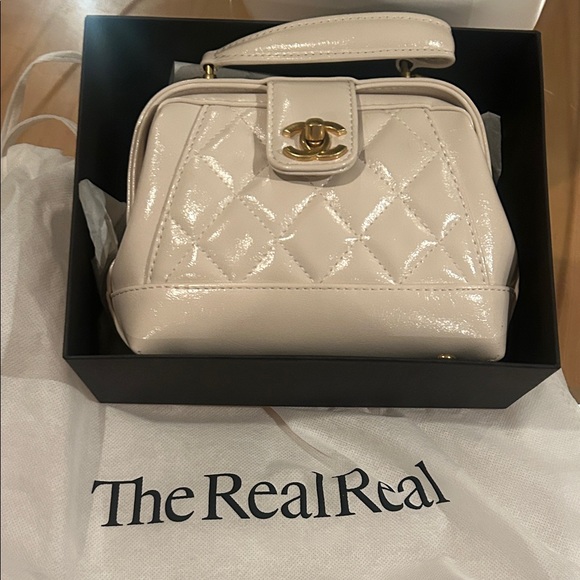 CHANEL Glossy Cream Quilted Mini Bag - Picture 1 of 13